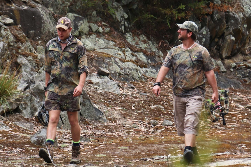 Zach Slattery and Aaron Wilksch hunting feral cats in Kangaroo Island