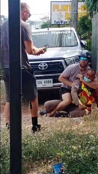 Two man fight on the ground