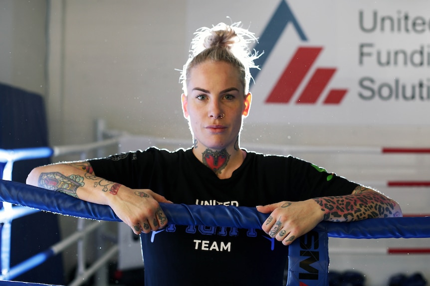 Bare knuckle fighter Bec Rawlings poses for the camera in a break in training ahead of her second bout in the US in August 2018.