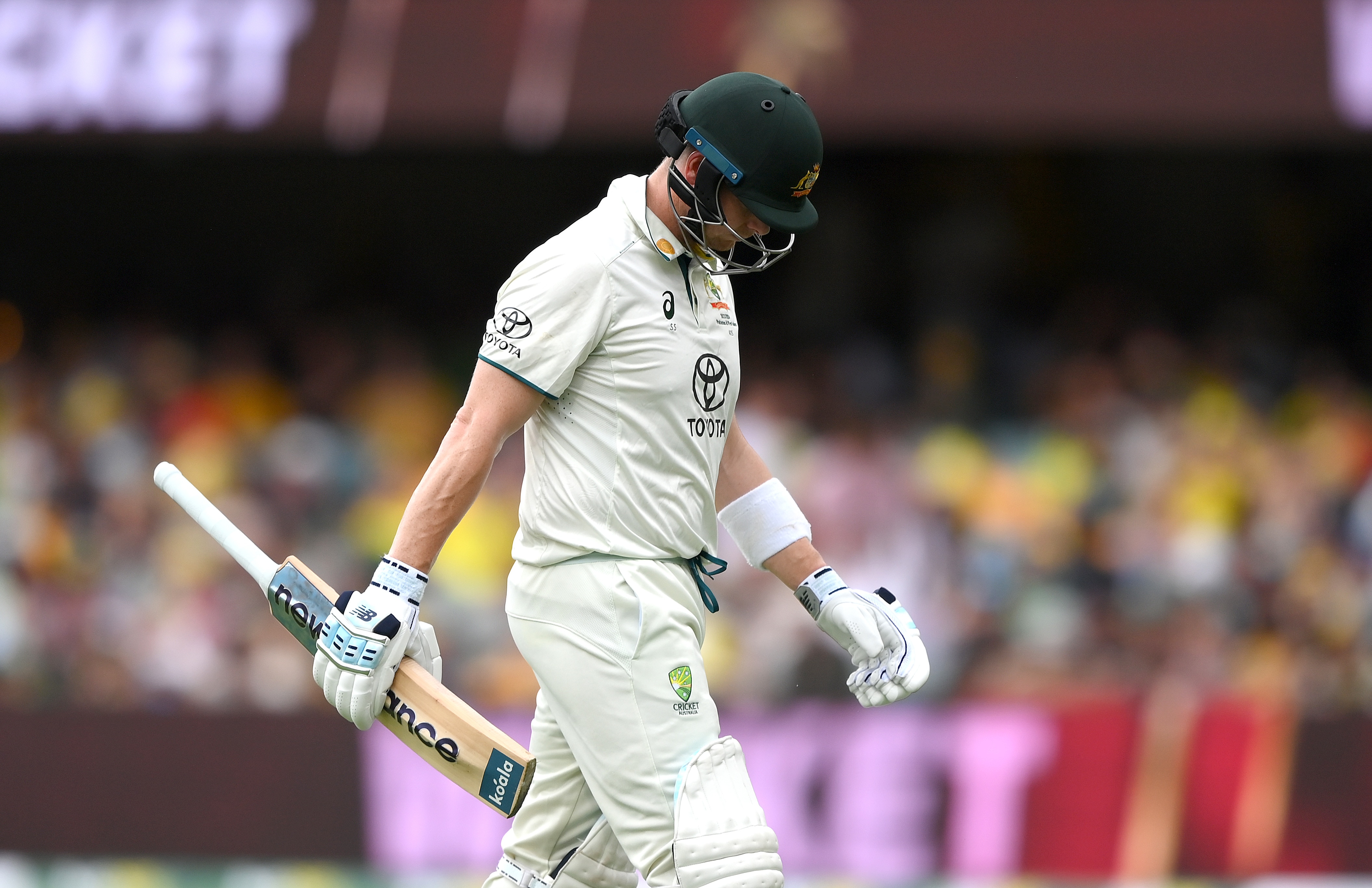 Steve Smith says Marnus Labuschagne and Usman Khawaja want him back at