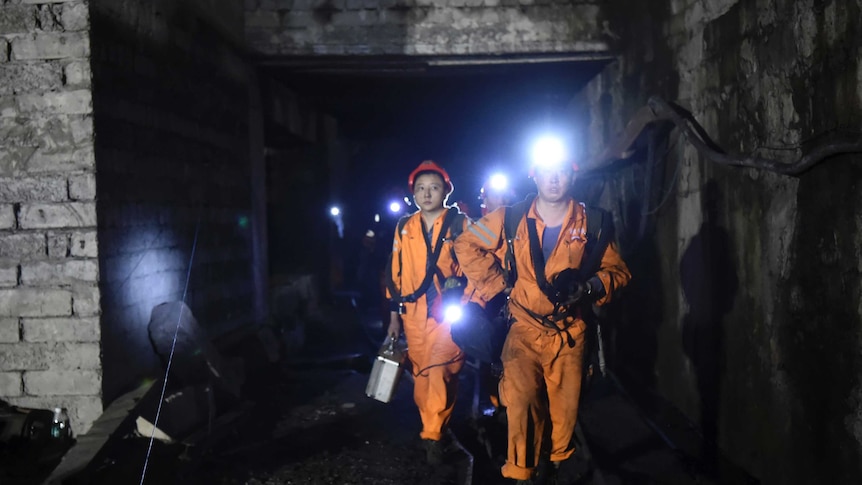 Rescuers work at Jinshangou Coal Mine in Chongqing after a gas explosion, southwest China, October 31, 2016.