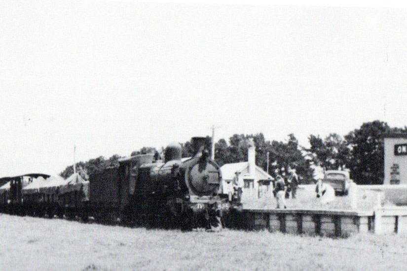 Black and white photo of a D class locomotive at the old Ondit railway station in Victoria.