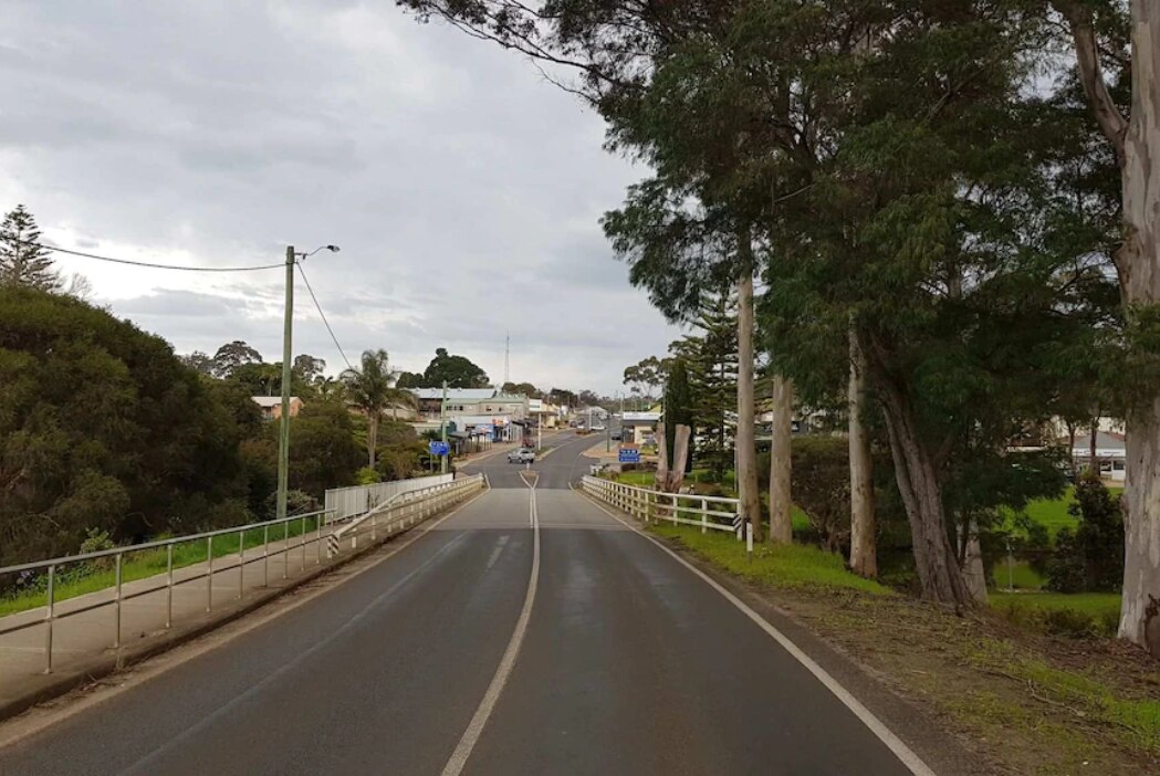 'Desperation growing' The WA tourist town with only one rental on the