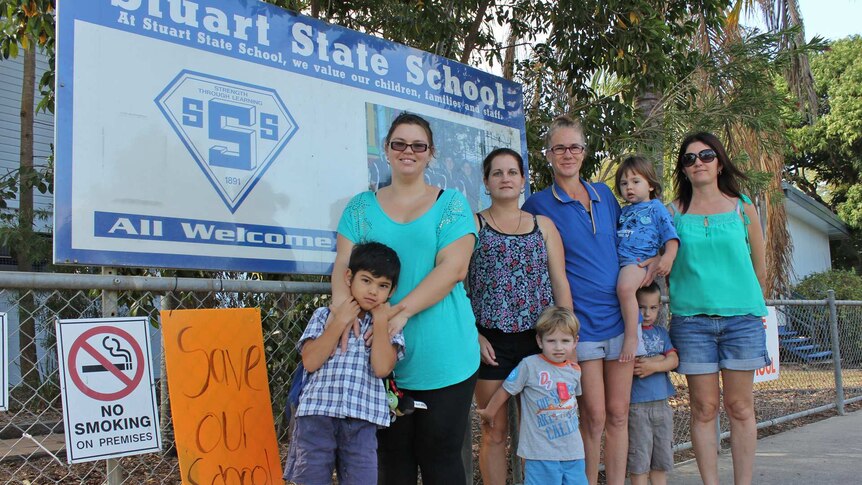 Karen Mortimer and parents of students at Stuart State School near Townsville