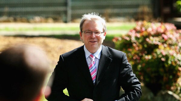 Kevin Rudd says a Labor govt would establish a new Department of Innovation, Industry, Science and Research. (File photo)