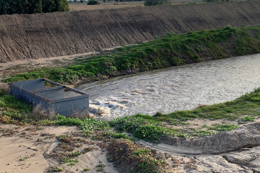 Image of a body of water.