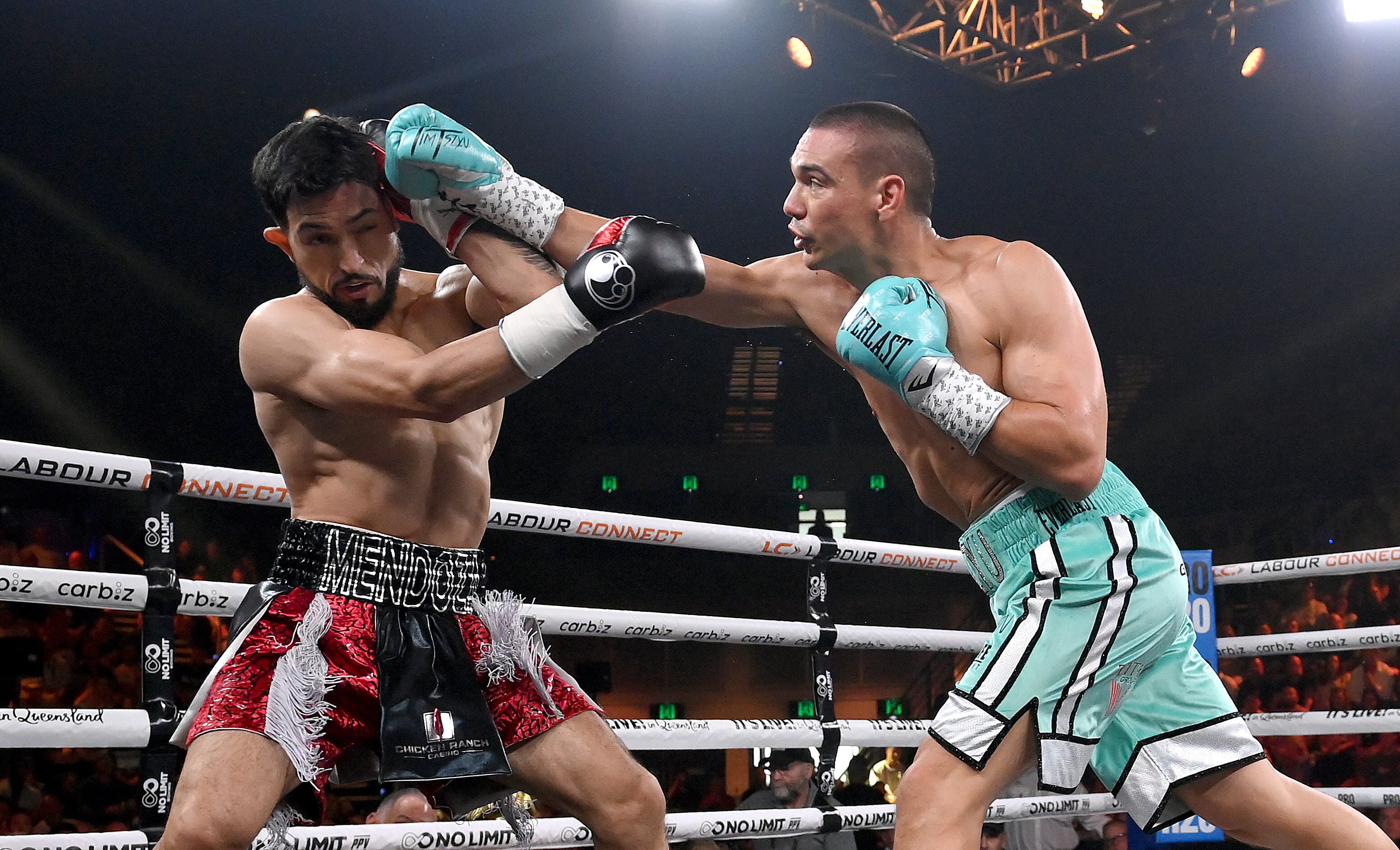 Live updates: Tim Tszyu beats Brian Mendoza to retain WBO super welterweight world title boxing on the Gold Coast