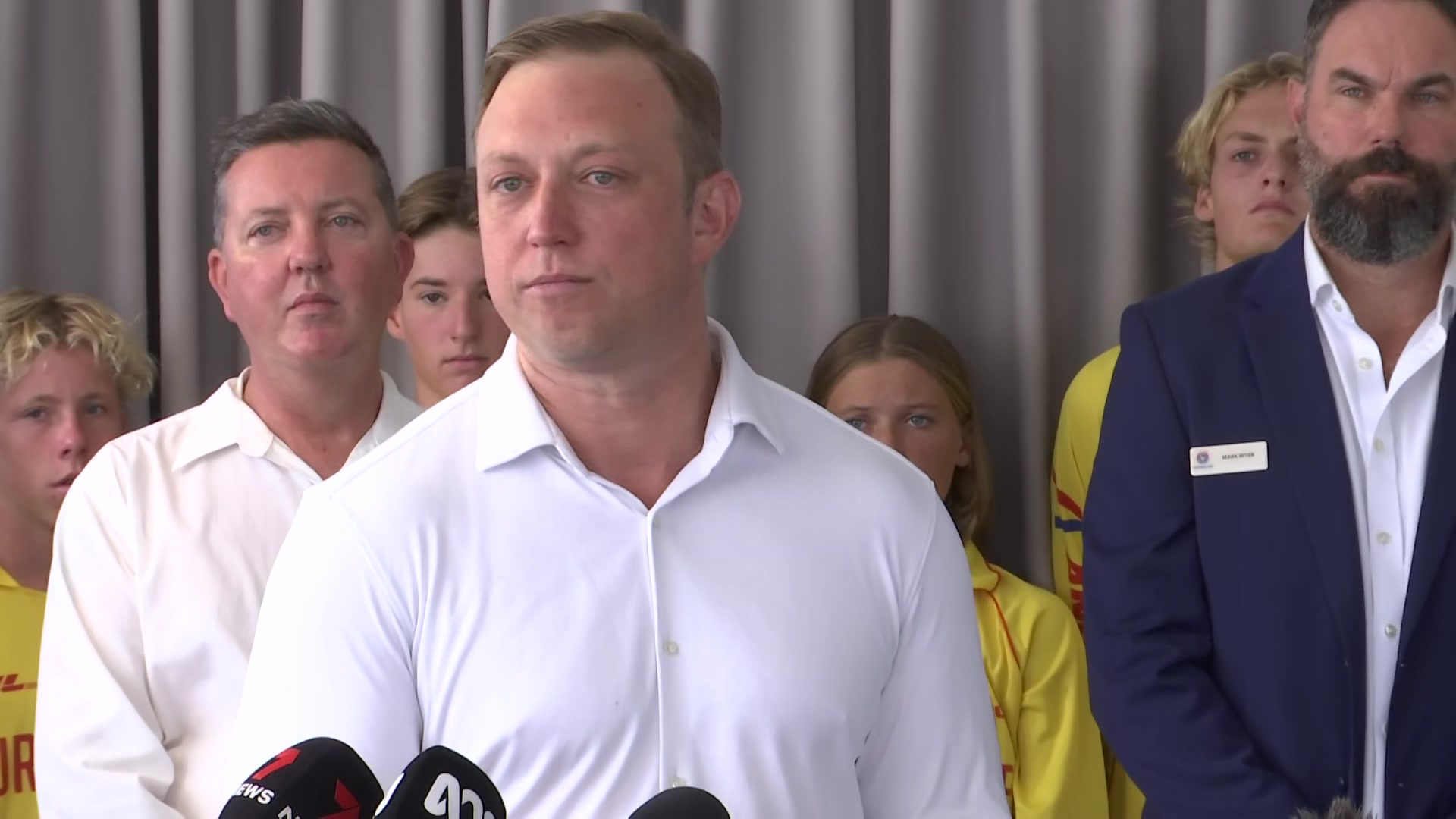 QLD Premier braces for Cyclone Kirrily - ABC listen