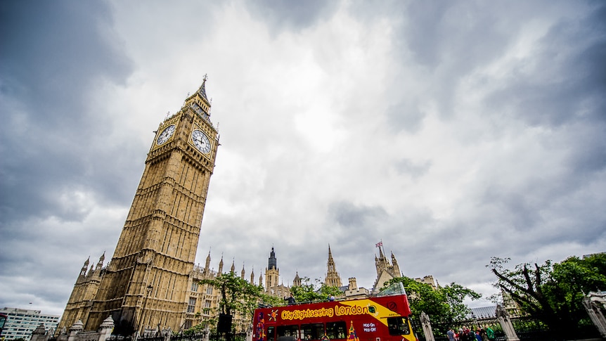 Big Ben falls silent for four years