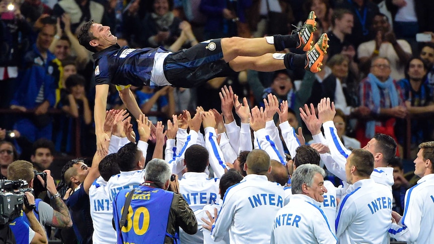 Zanetti given fitting send-off in Inter swansong