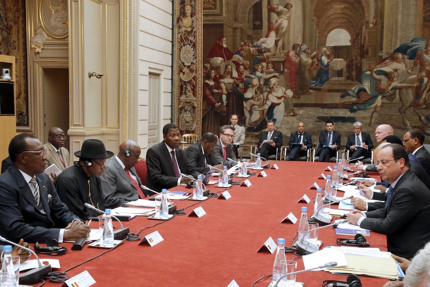 Francois Hollande hosts summit to discuss Boko Haram