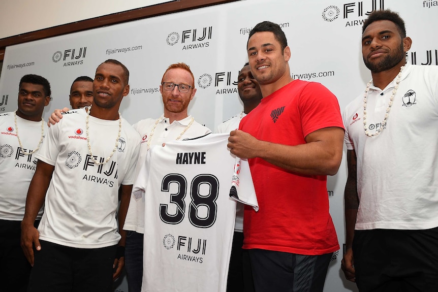 Jarryd Hayne meeting the Fijian rugby sevens team in 2016.