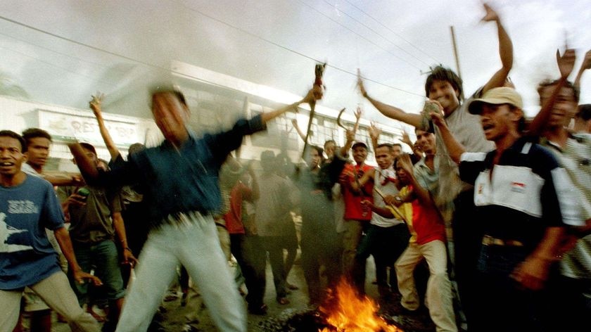 Angry pro-independence supporters demonstrate in the Audian area of downtown Dili in 1999. [File image].