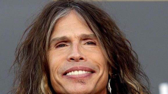 Steven Tyler back with Aerosmith - ABC News