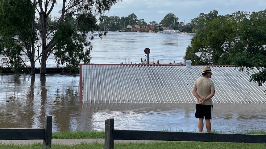 Flooded Wide Bay Burnett community offered government grants for its long recovery - ABC News