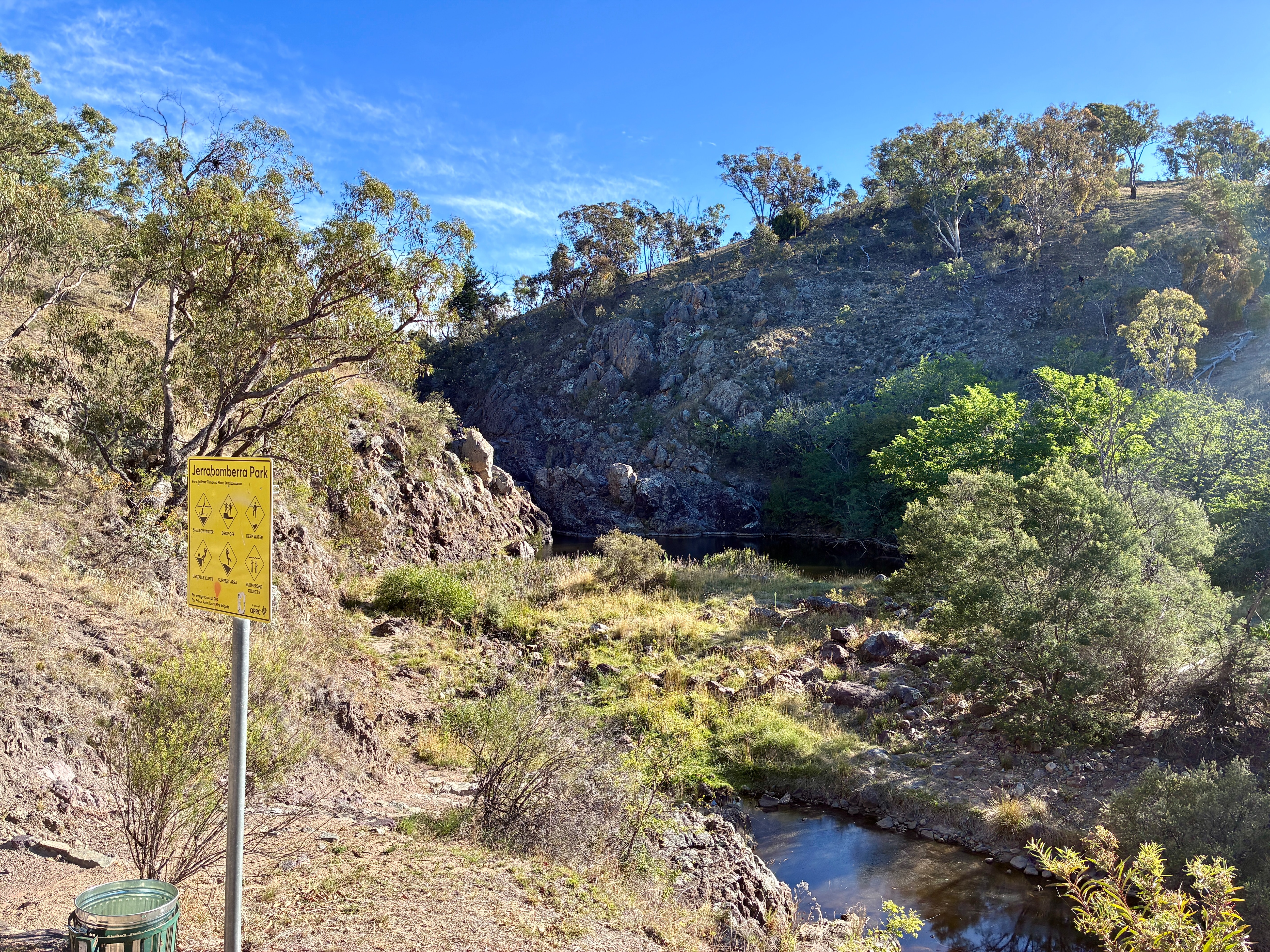 Teen dies of injuries at bottom of cliff near Jerrabomberra Waterhole