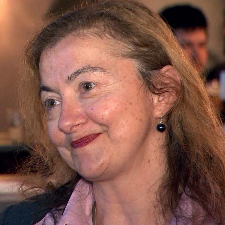 Dr Eleni Petraki