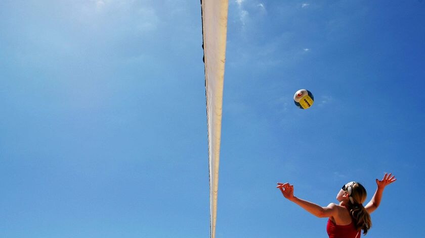 The first round of the new National Beach Volleyball series kicked off on Newcastle's Nobbys beach.