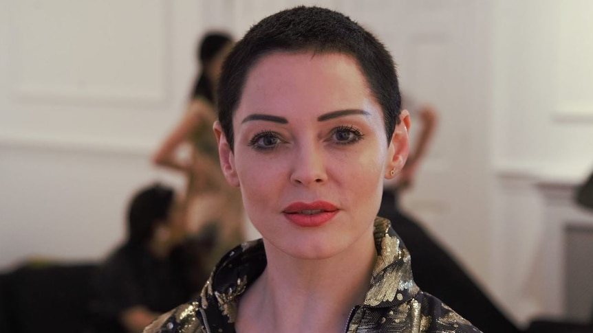 Rose McGowan alleges Harvey Weinstein raped her in a hotel room in 1997.