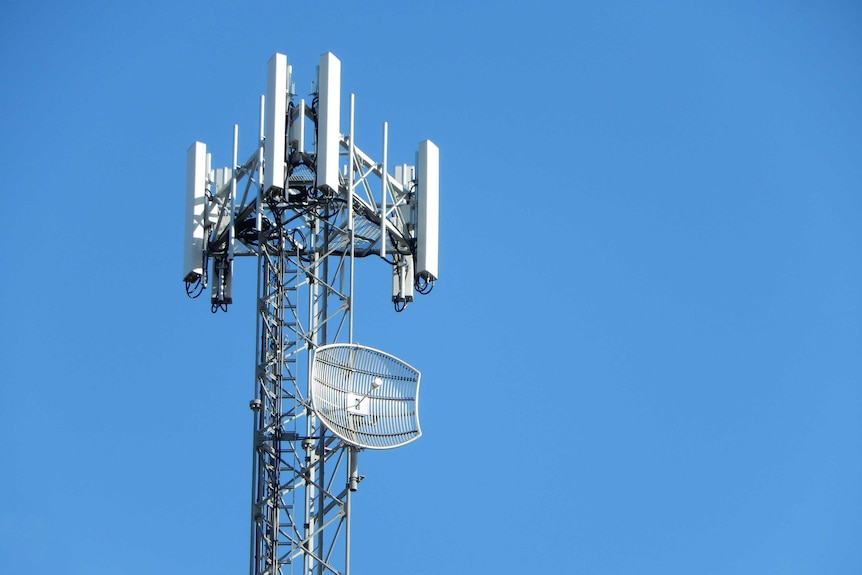 Una torre de señal de telefonía móvil en el sur de Australia.