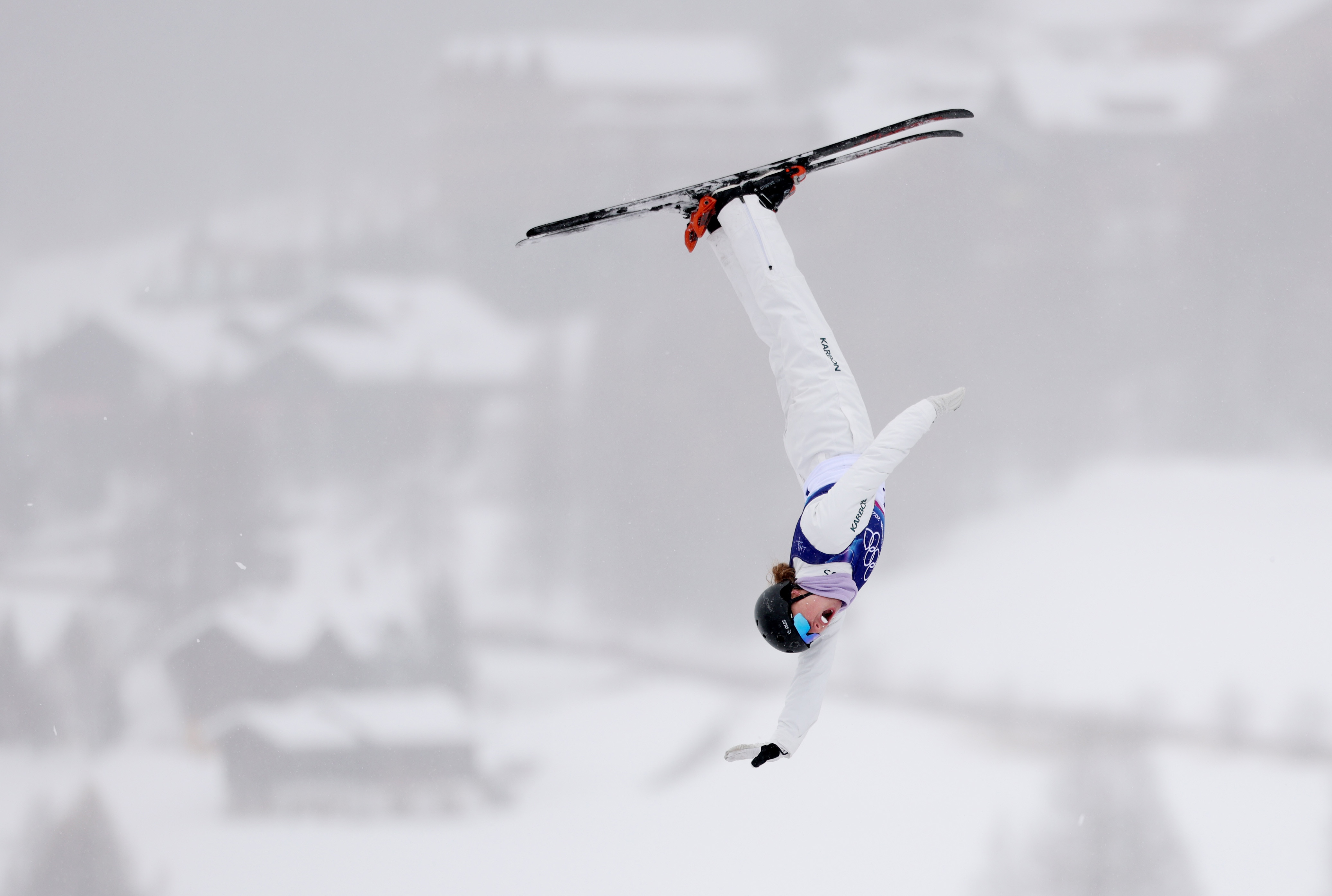 Abbey Willcox avista seu pouso