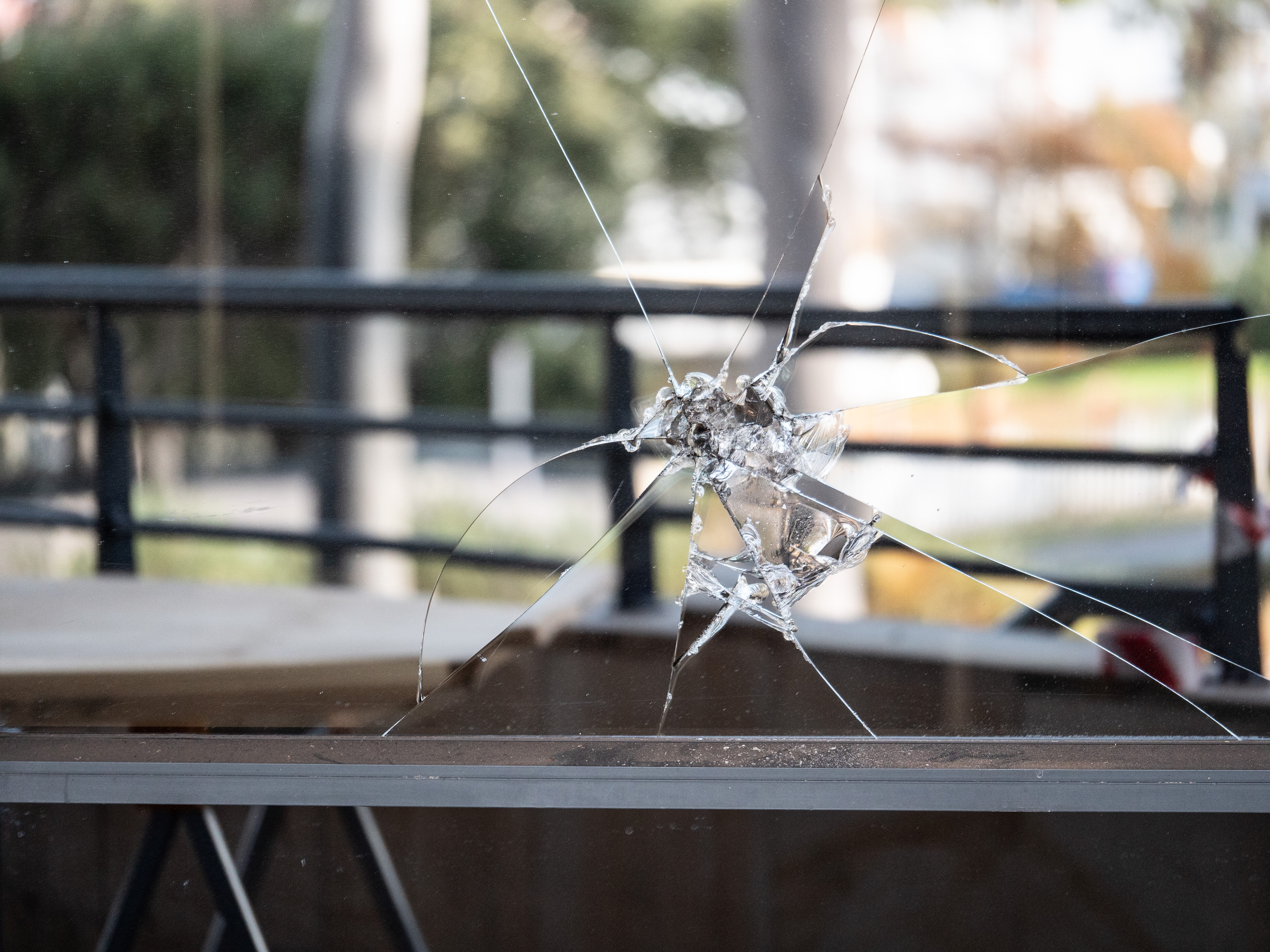 Over 60 windows smashed at Vincent council offices - ABC listen