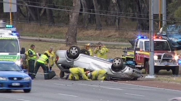 Fatal crash on the Mitchell Freeway at Stirling