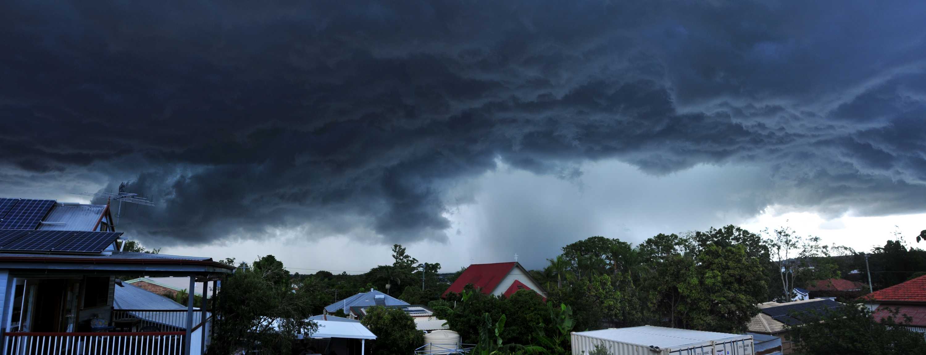 Your Pics: Storm over South East Queensland on election day - ABC News