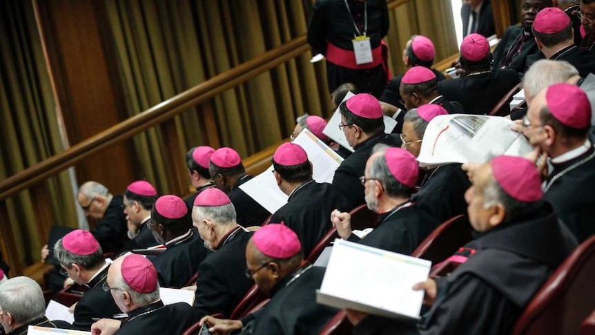 Para uskup hadiri konferensi Vatikan tentang penanganan pelecehan seksual oleh pastor awan tahun ini.