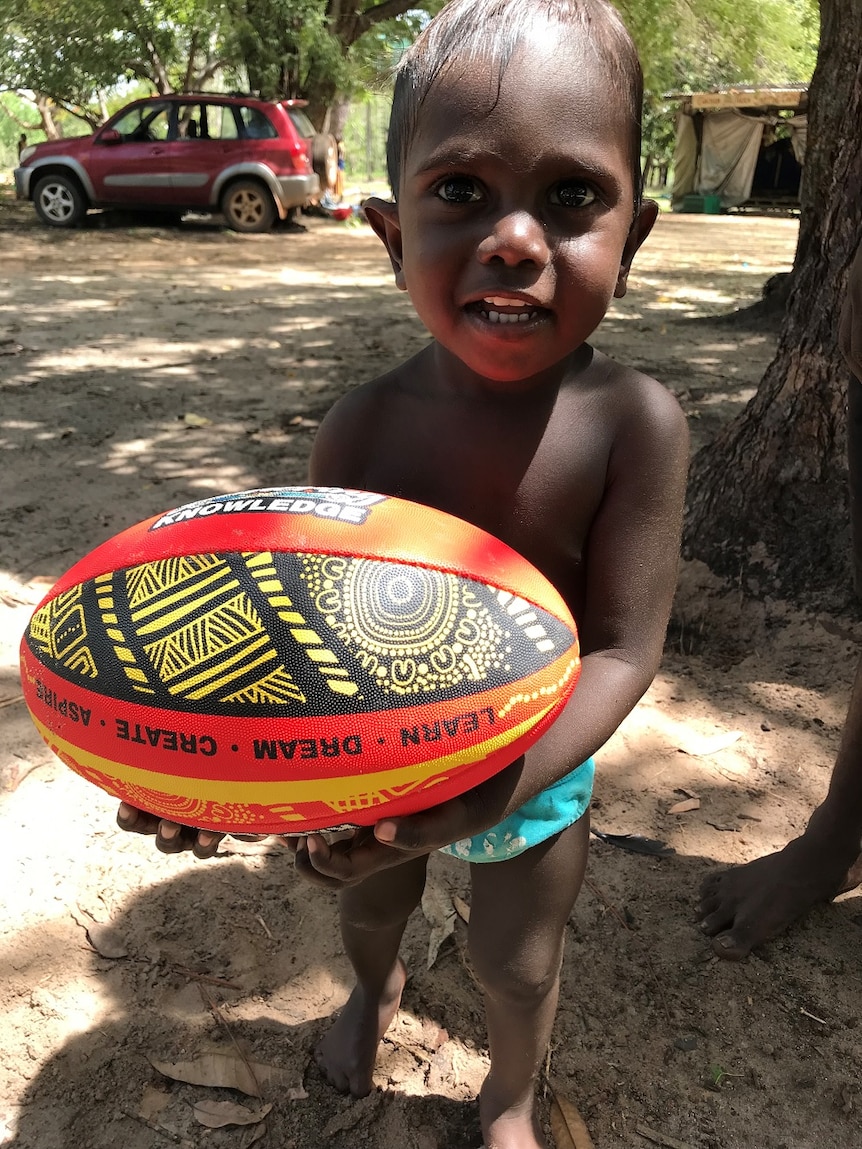 Indigenous children received donations in Maningrida