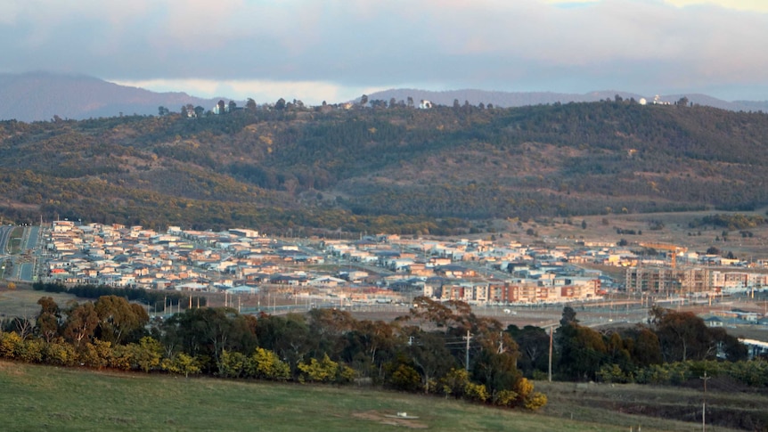 Canberra suburbs of Molonglo