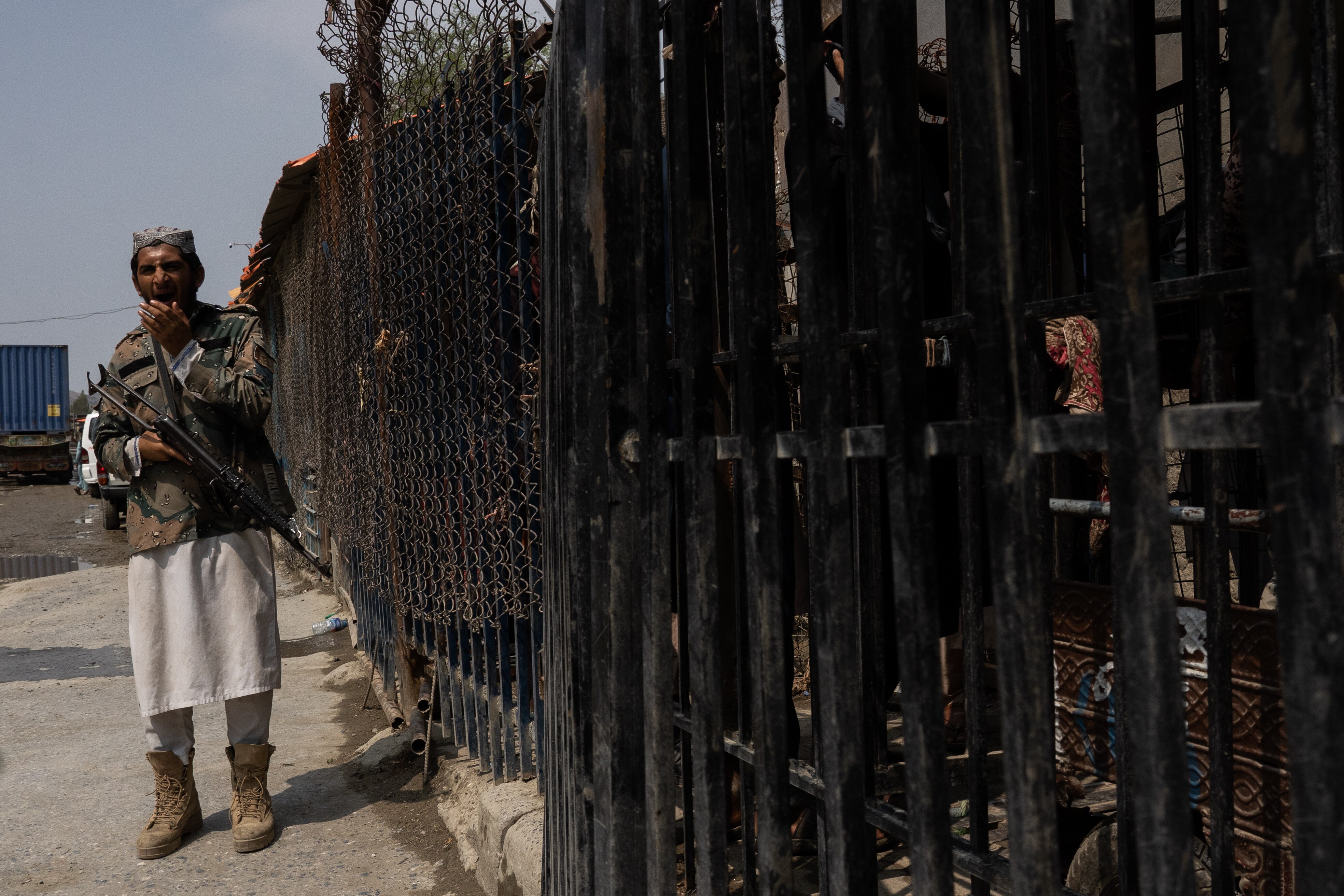 As The Taliban Seals Off Afghanistan, This Pakistani Crossing Is One Of ...