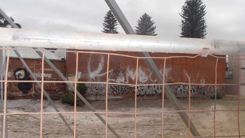 WA Police photograph of the wall taken on 6 May 2014