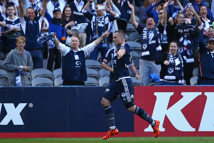 Berisha celebrates in front of Victory fans