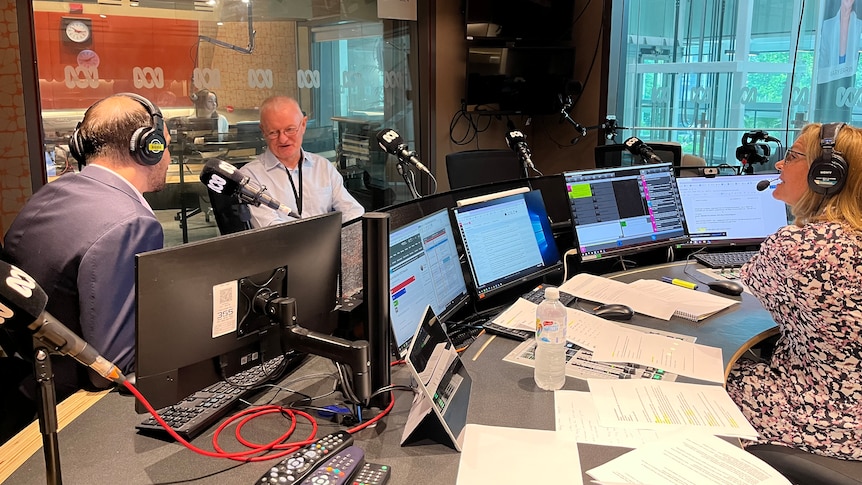 Ali Moore hosts "The Morning After" post-election show on ABC Radio Melbourne