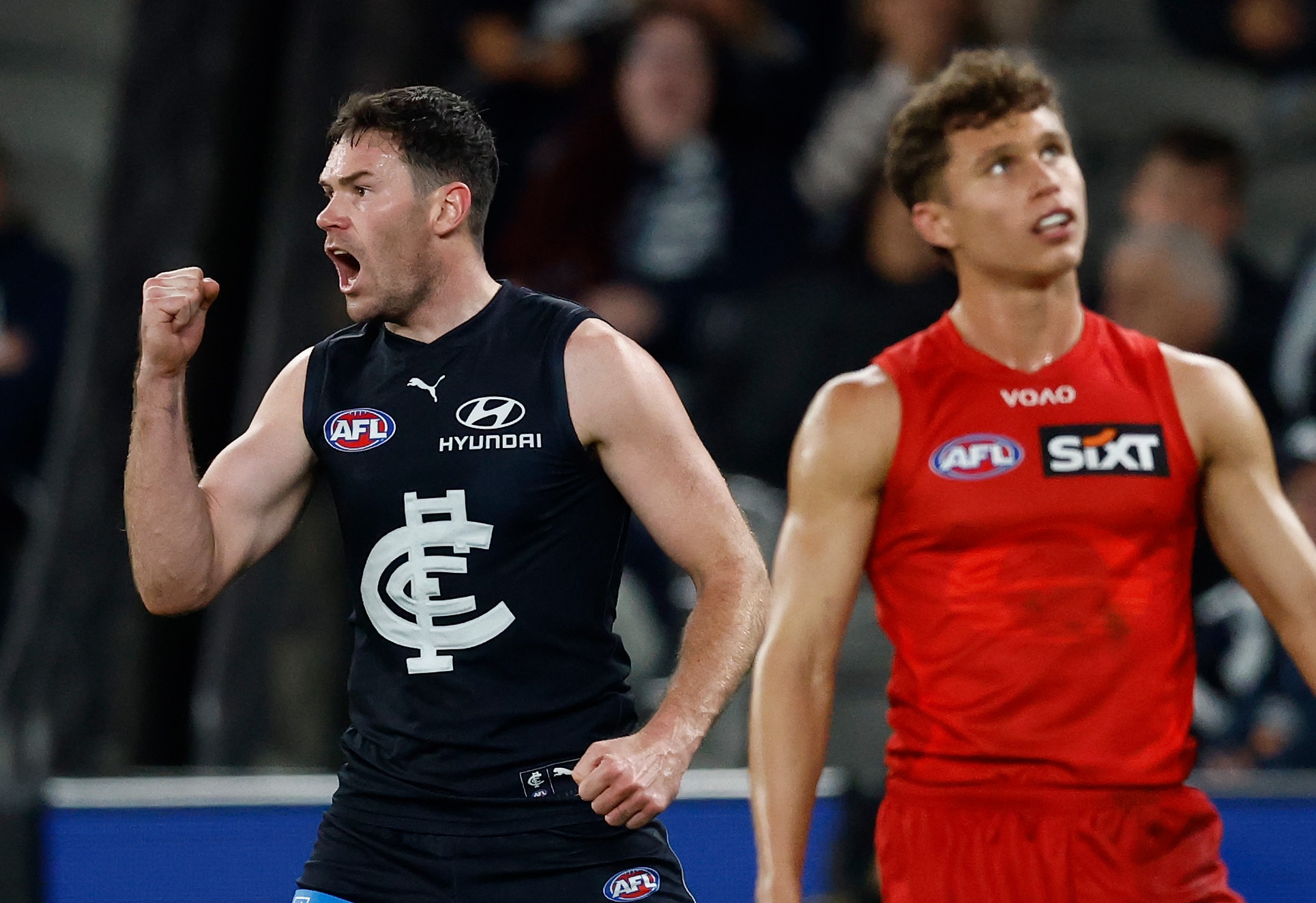 Live: Blues take control against Suns in match of wild momentum swings