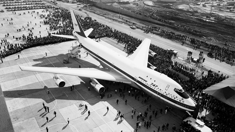 Jumbo jet, queen of the skies, golden age of flight, 70s