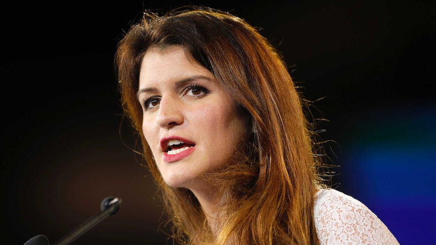 Medium shot of Marlene Schiappa speaking into a microphone.