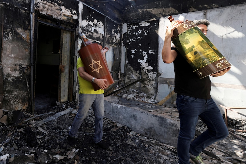 Synagogue in Lod torched