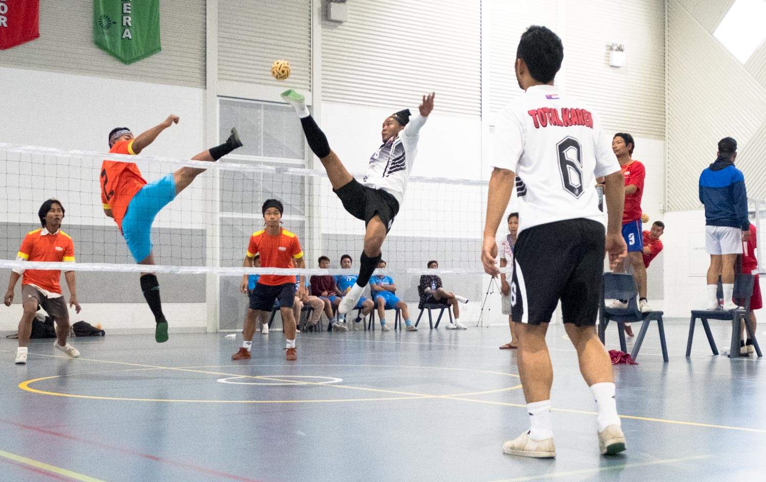 Caneball An Ancient East Asian Sport Helps Refugees From Myanmar Feel At Home In Australia Abc News