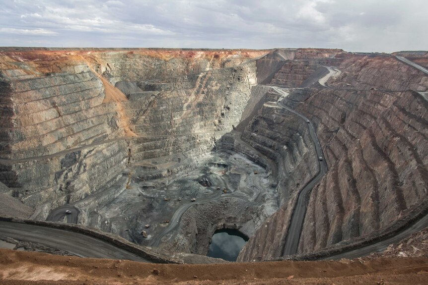 A view of Kalgoorlie's Super Pit from the mine's edge.