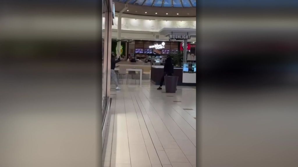 Machete brawl brawl inside the Broadmeadows Central shopping centre ...