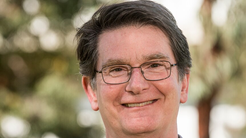 Portrait photo of CSIRO program director Chris Vernon.