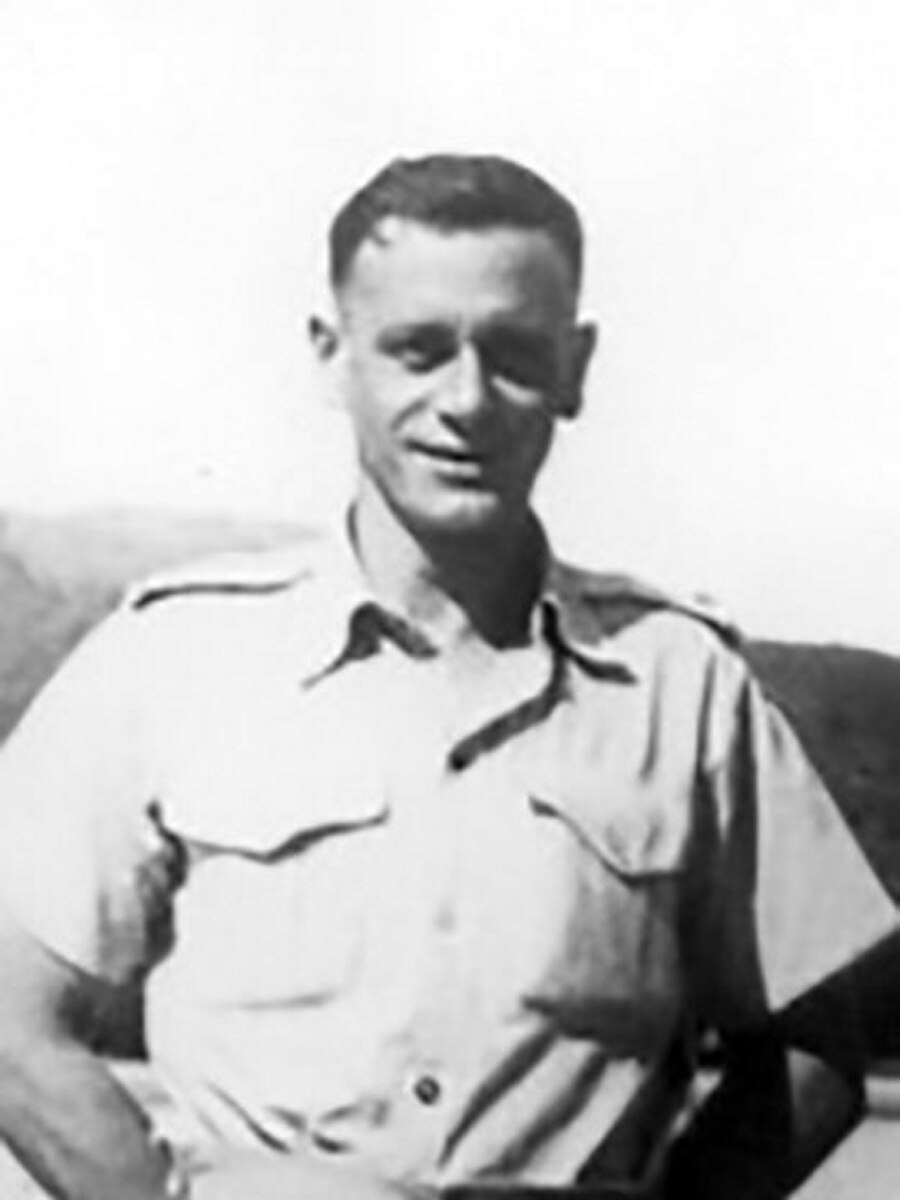 Cairns RAAF Catalina crash: Memorial service held for 11 crew lost in ...