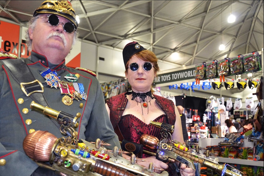 Steampunk couple at Oz Comic-Con