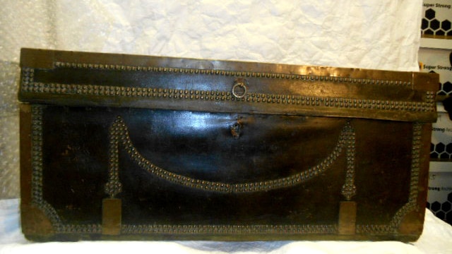 Captain Cook's travelling chest