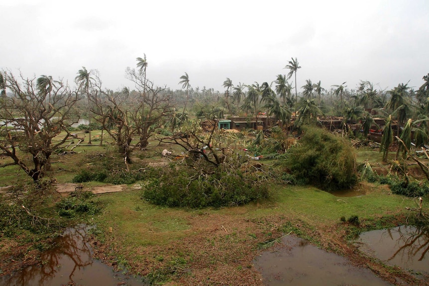 Dozens killed as Cyclone Fani hits Bangladesh and India - ABC News