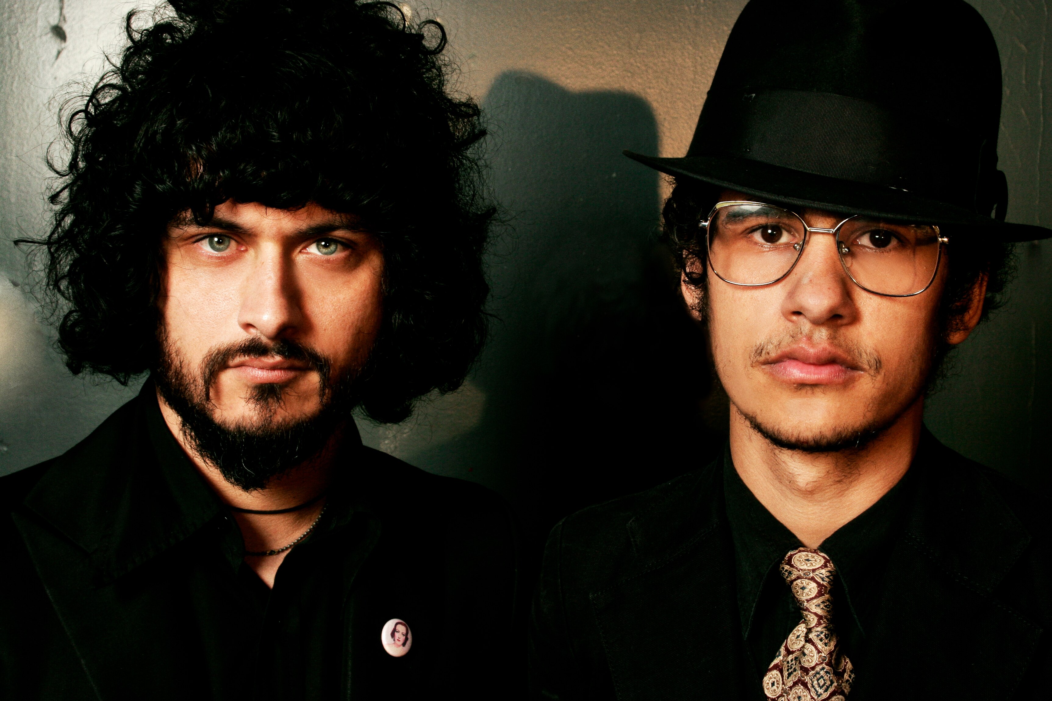 洋楽 omar rodriguez Mart Volta at the drive Omar Rodríguez-López - At the Drive-In/The Mars Volta | Let