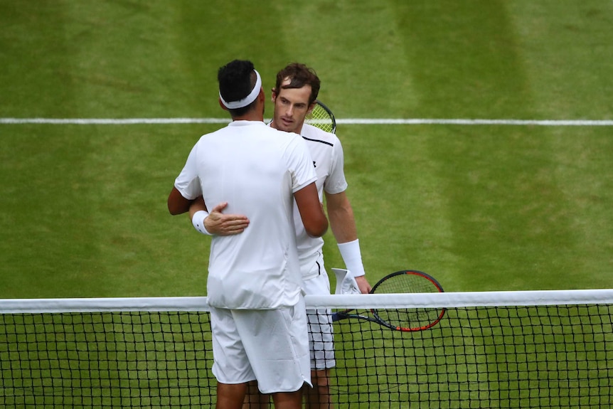 Andy Murray consoles Nick Kyrgios