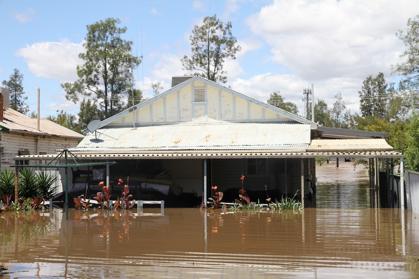 a house is underawtaer in Forbes